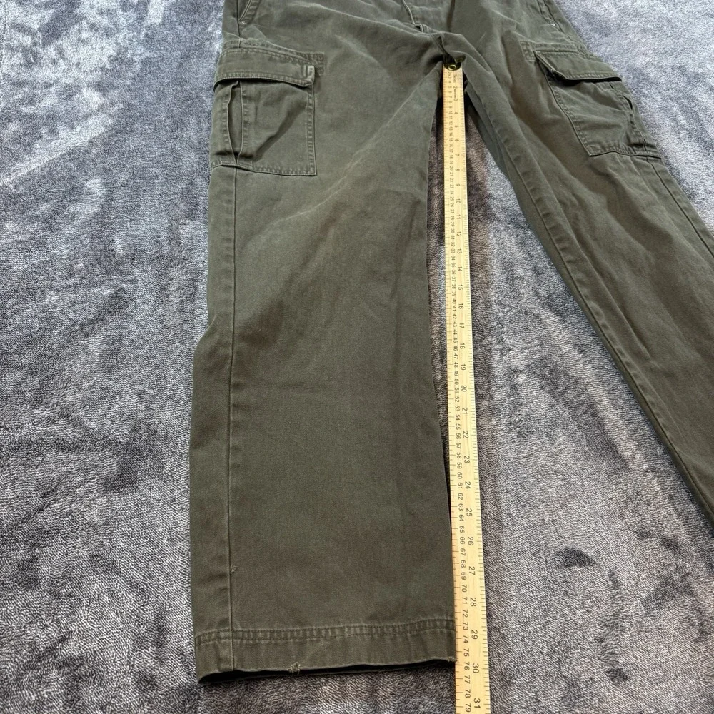 Brooks Brothers  Mens 37x32 Green Utility Cargo Pants